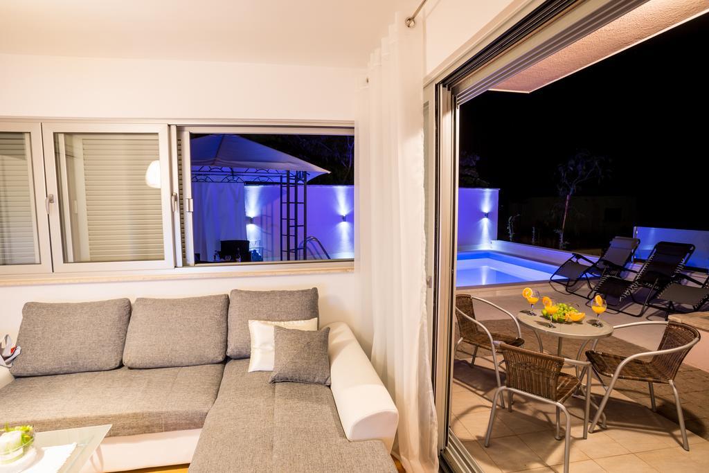 ستاري غراد Apartment Falcon الغرفة الصورة