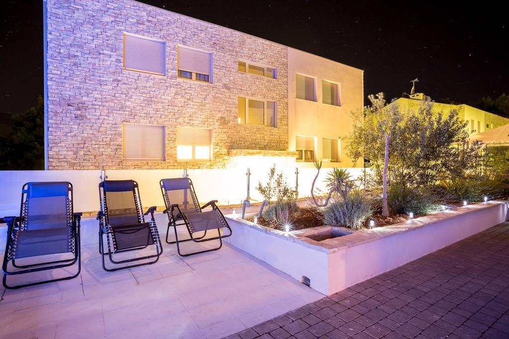 ستاري غراد Apartment Falcon الغرفة الصورة