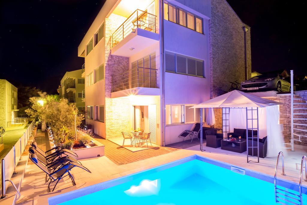ستاري غراد Apartment Falcon الغرفة الصورة
