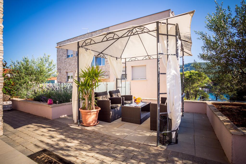 ستاري غراد Apartment Falcon الغرفة الصورة